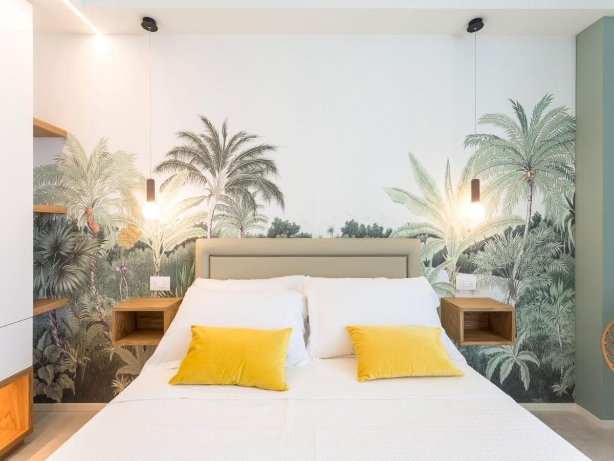 Hotel Alexandra - Beach Front - Healthy Xxl Breakfast & Brunch Until 12 30 - Parking Included Misano Adriatico Exterior photo